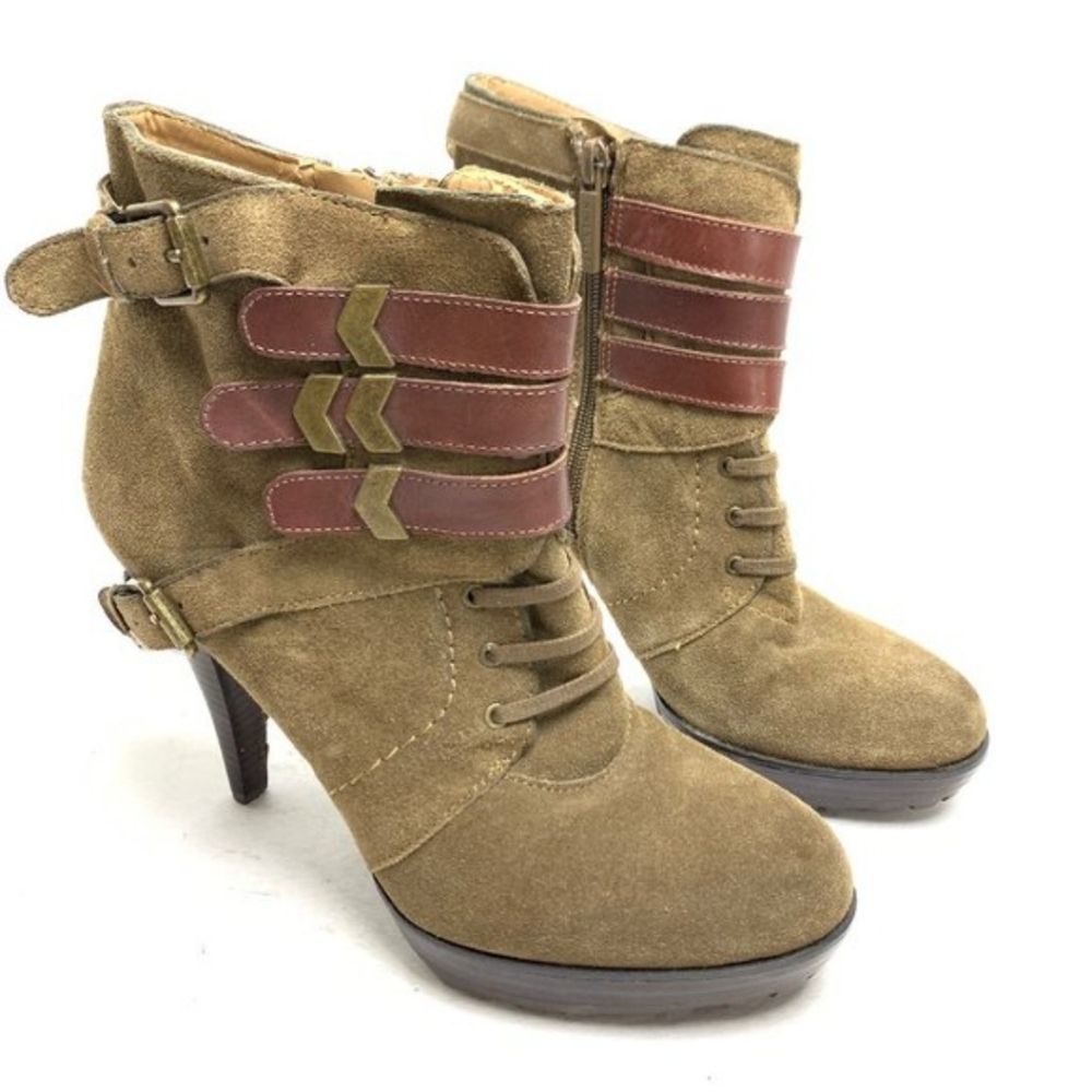 Nine West NW Donley Suede Heeled Ankle Booties size 9